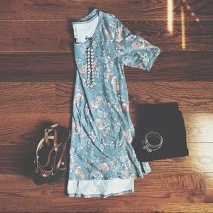 Lularoe Perfect Tee
